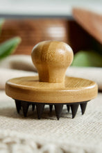Load image into Gallery viewer, Bamboo and Silicone Scalp and Body Massager
