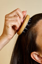 Load image into Gallery viewer, Bamboo and Silicone Scalp and Body Massager