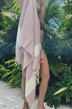 Load image into Gallery viewer, La Turca Towel
